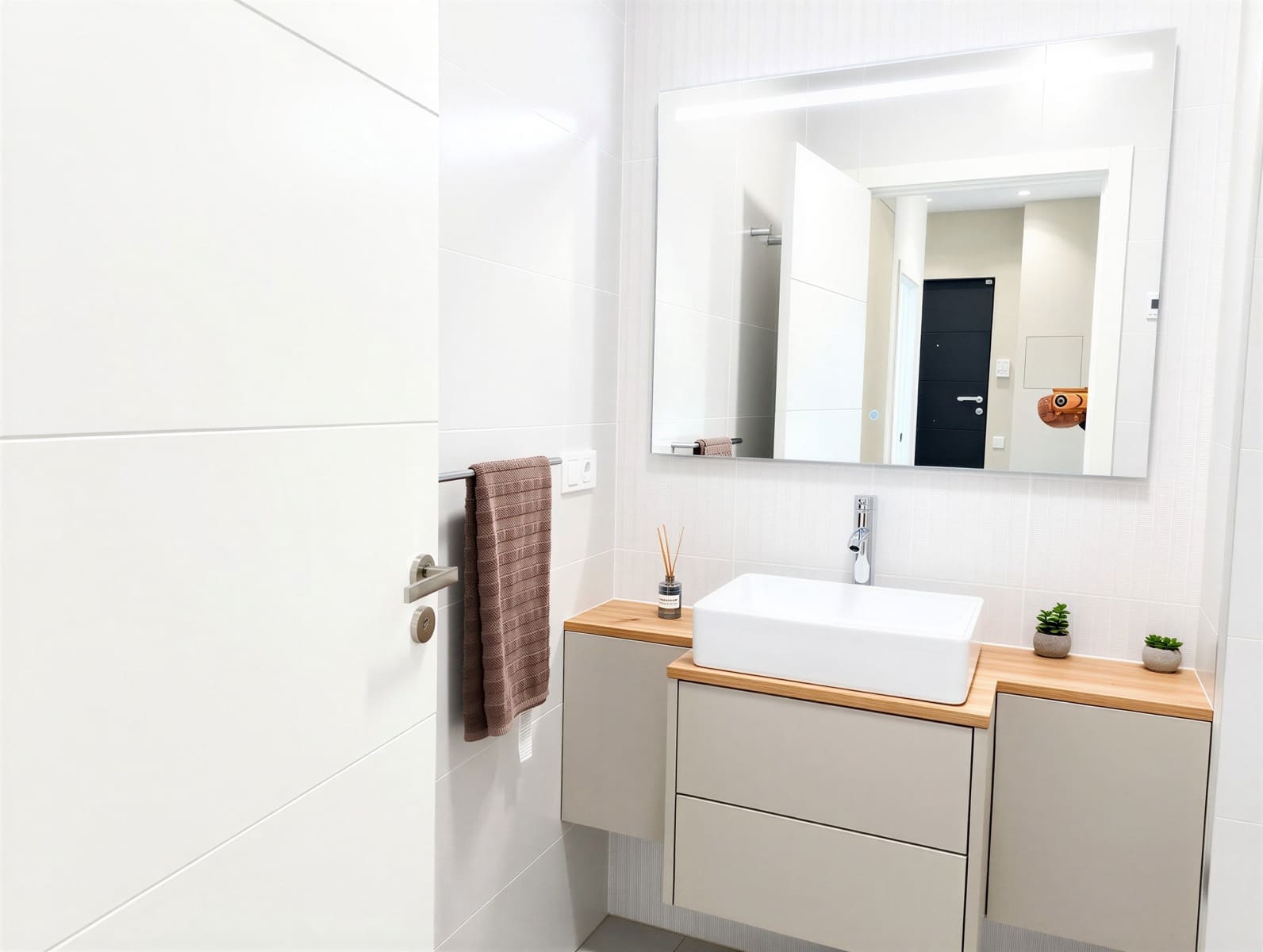 2 bedroom Apartment for sale in Alicante / Alacant city - € 199,300 (Ref: 9921076)