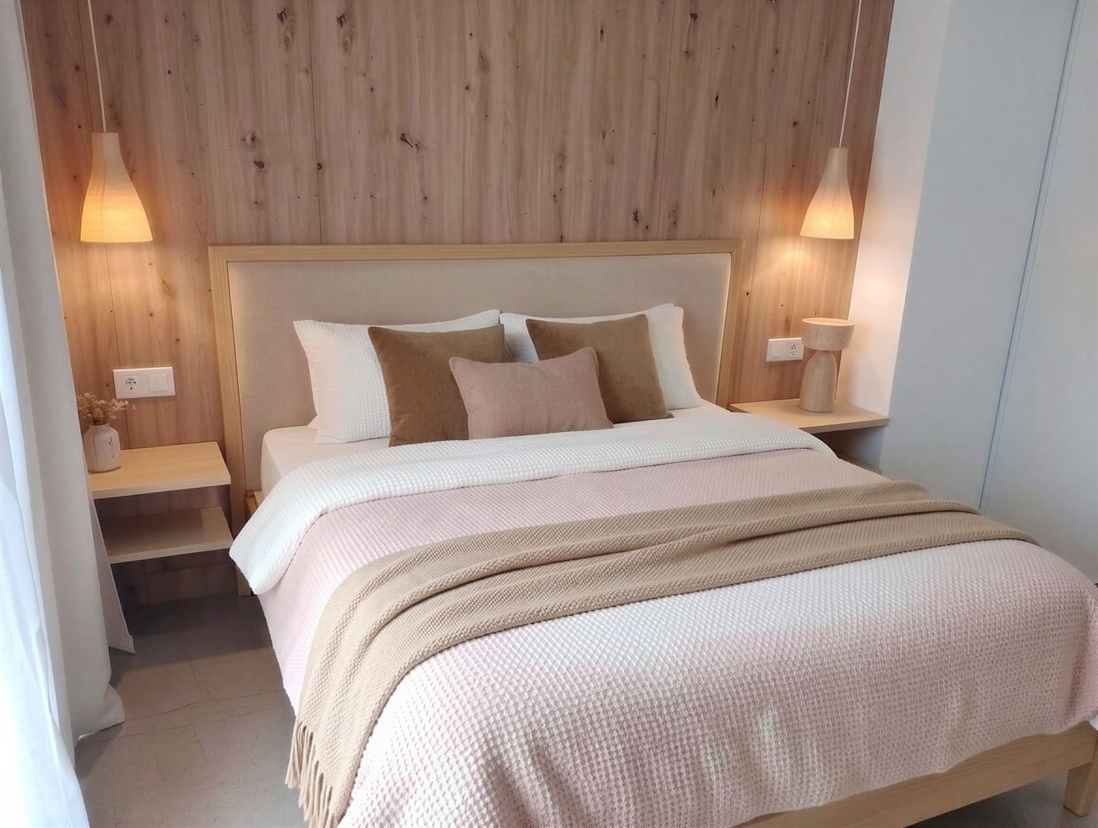 2 bedroom Apartment for sale in Alicante / Alacant city - € 199,300 (Ref: 9921076)