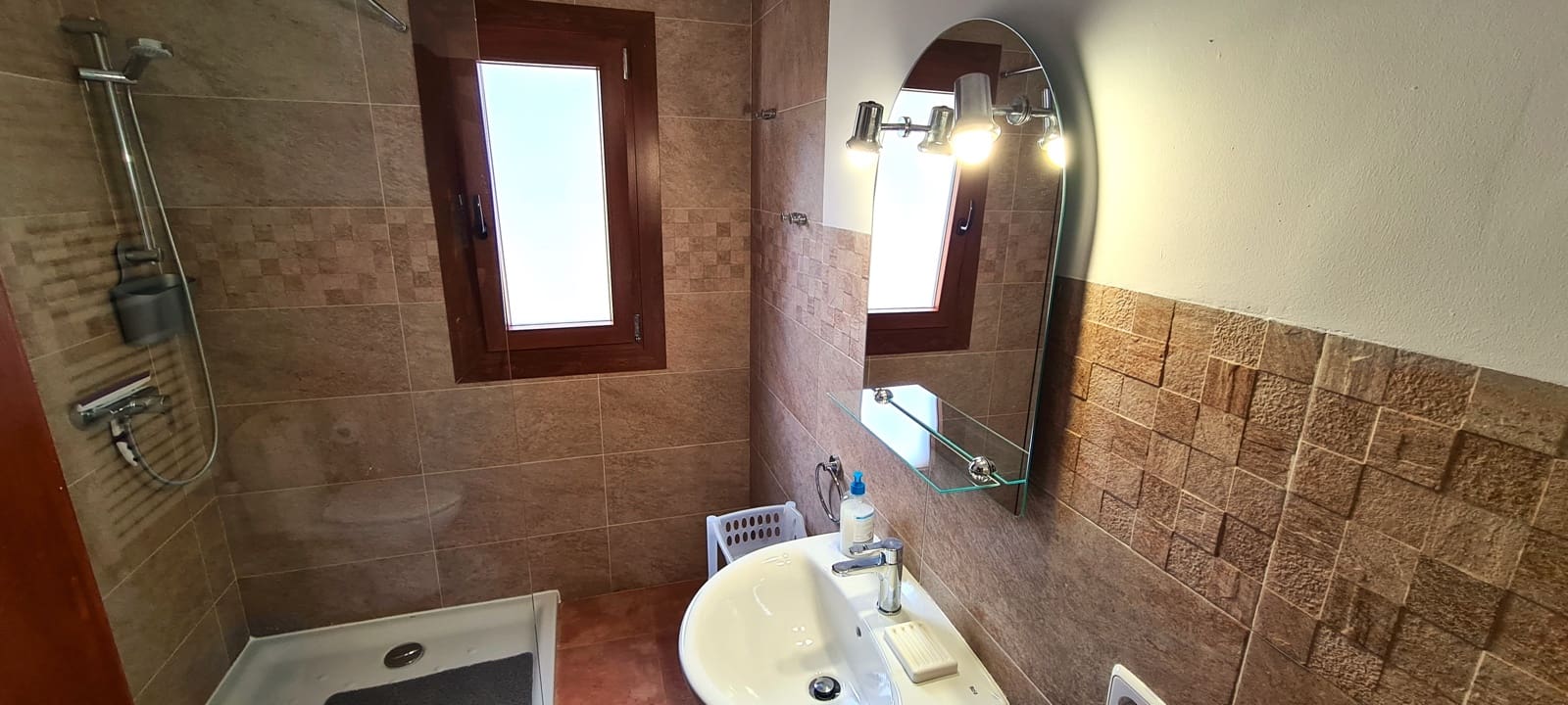 17 bedroom Commercial for sale in Cala d'Or with pool - € 2,400,000 (Ref: 9932286)