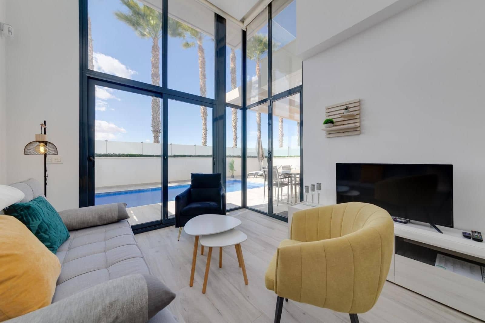 3 Zimmer Villa zu verkaufen in Orihuela Costa mit Pool - 449.000 € (Ref: 9932346)