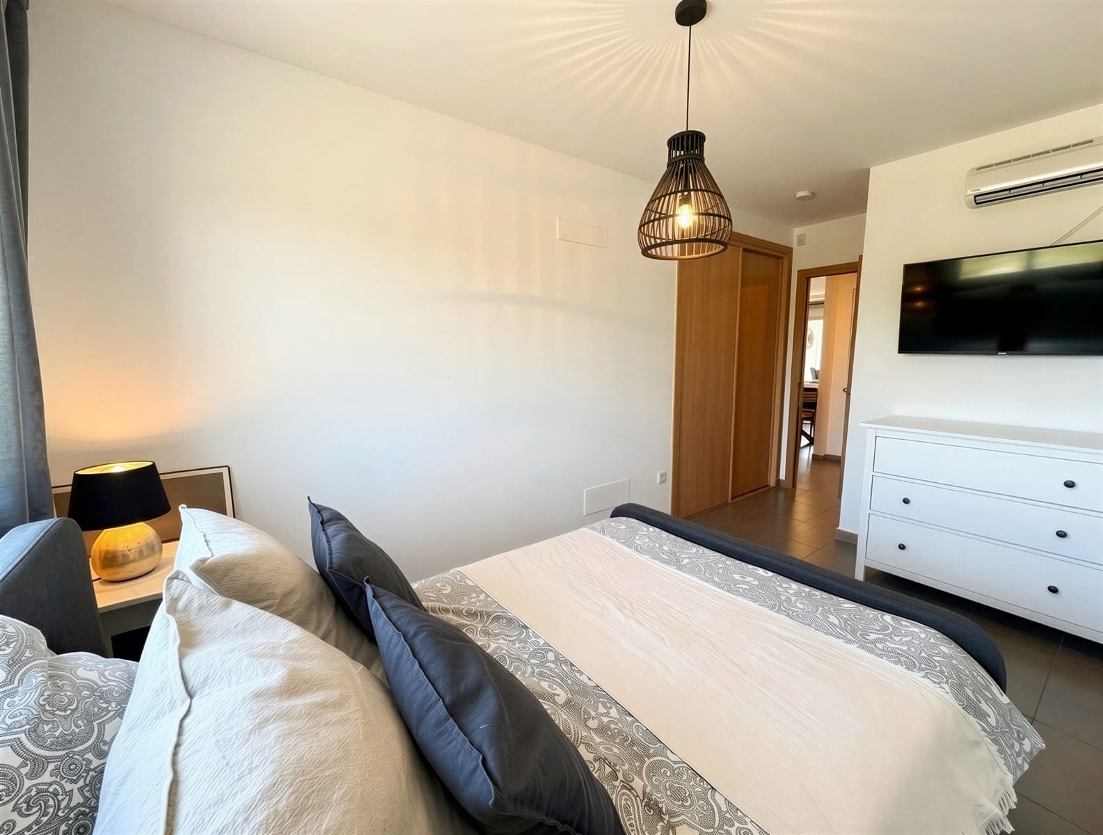 2 soverom Leilighet til salgs i Calas de Mallorca med svømmebasseng garasje - € 359 000 (Ref: 9936647)