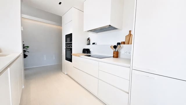 2 bedroom Penthouse for rent in Cala Bona, Son Servera - € 2,500 (Ref: 9938508)