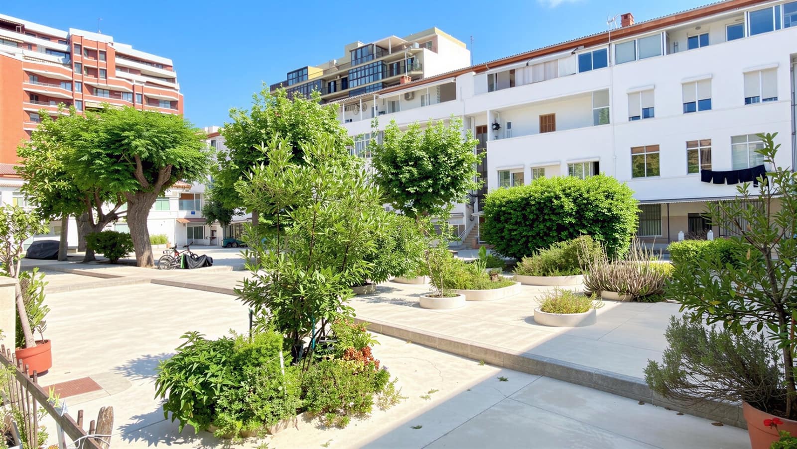 3 bedroom Apartment for rent in Palma de Mallorca - € 2,100 (Ref: 9938691)