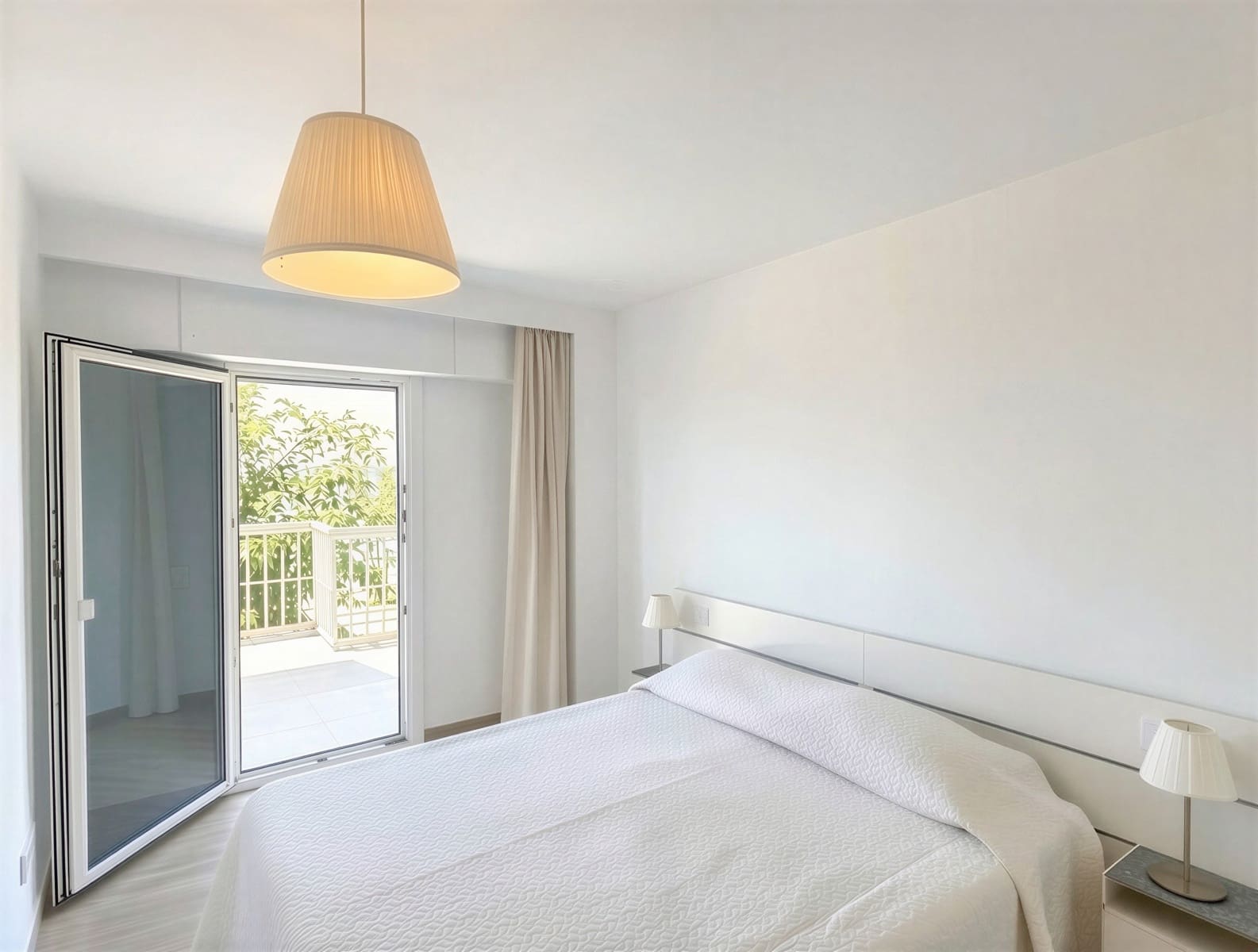 3 makuuhuone Huoneisto vuokrattavana paikassa Palma de Mallorca mukana 
autotalli - 3 350 € (Ref: 9942857)