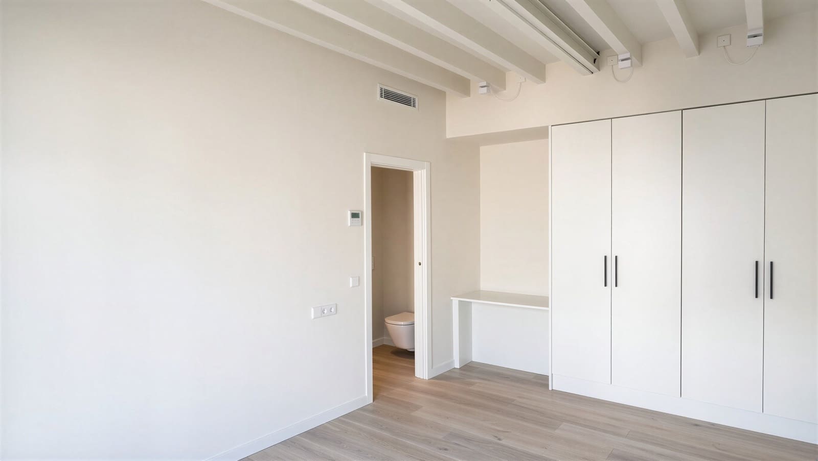 2 slaapkamer Appartement te koop in Palma de Mallorca met garage - € 825.000 (Ref: 9956035)