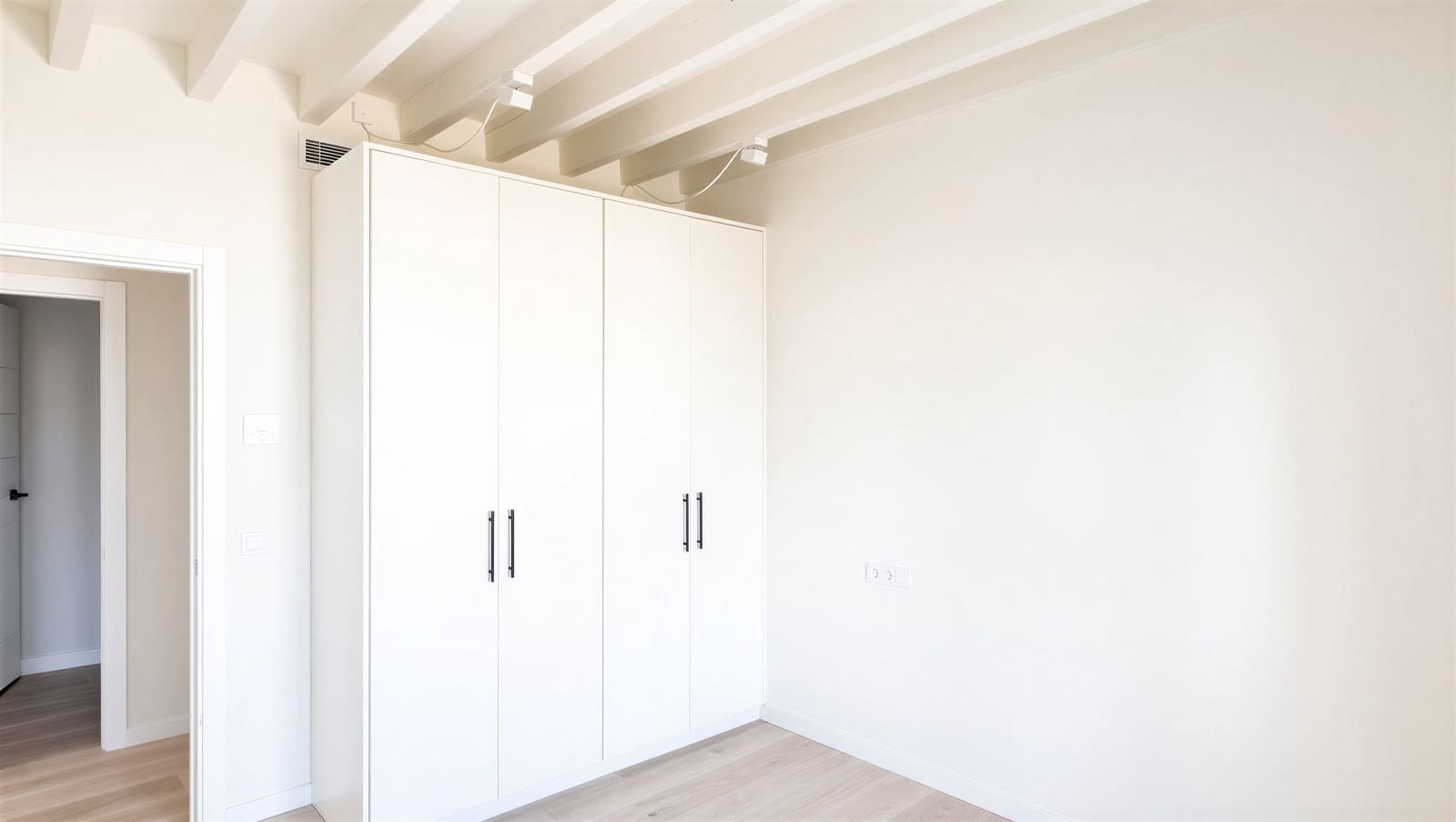 2 slaapkamer Appartement te koop in Palma de Mallorca met garage - € 825.000 (Ref: 9956035)