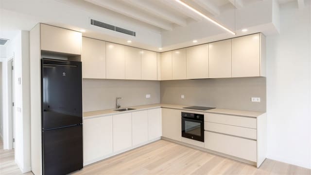 2 slaapkamer Appartement te koop in El Mercat, Palma de Mallorca met garage - € 825.000 (Ref: 9956035)