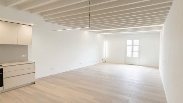 2 slaapkamer Appartement te koop in El Mercat, Palma de Mallorca met garage - € 825.000 (Ref: 9956035)