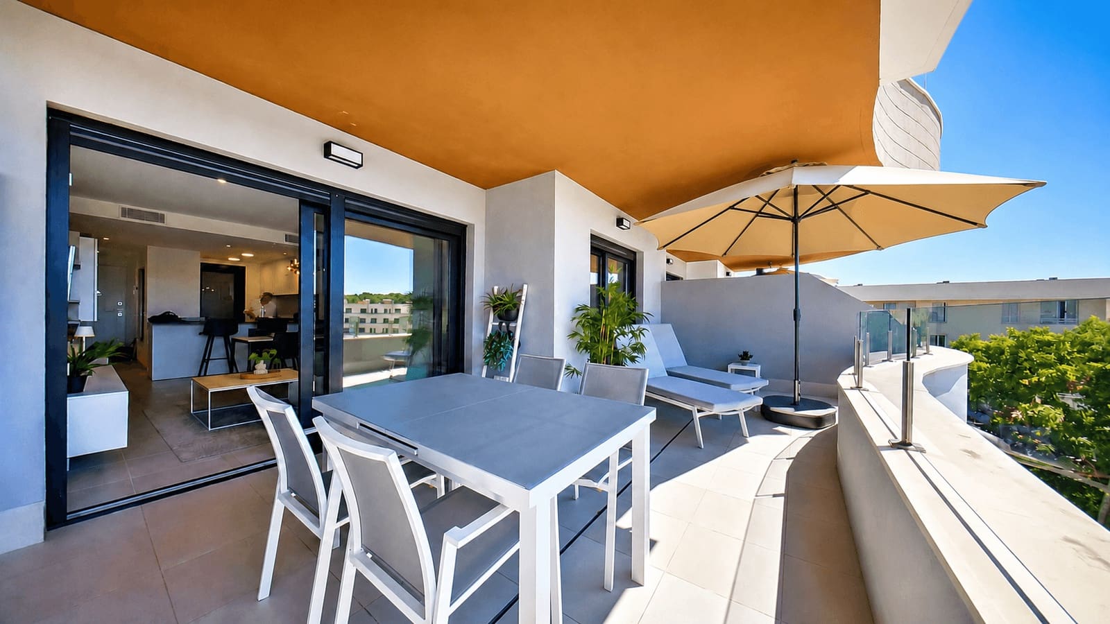 2 slaapkamer Appartement te koop in Sa Coma met zwembad - € 530.000 (Ref: 9956694)