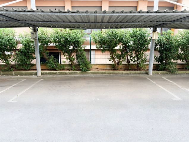 Autotalli myytävänä paikassa Las Maravillas, Palma de Mallorca - 25 000 € (Ref: 9965880)