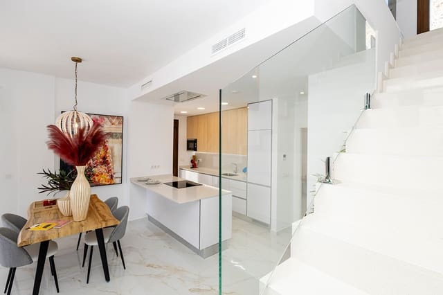 3 soverom Villa til salgs i Polop med svømmebasseng garasje - € 598 000 (Ref: 9967158)