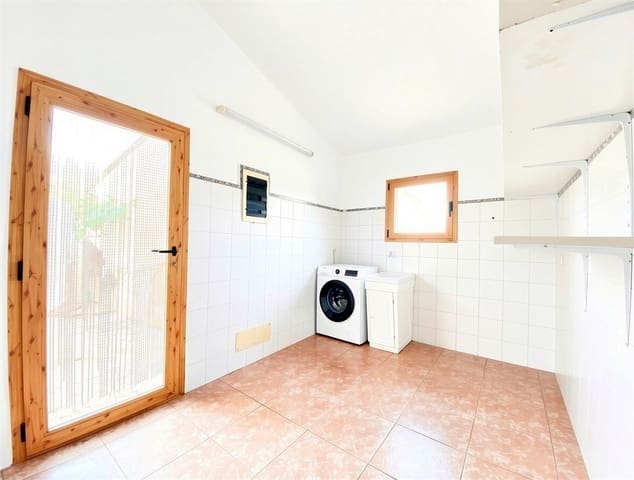 4 soveværelse Finca/Landehus til leje i Campos med garage - € 3.000 (Ref: 9973597)