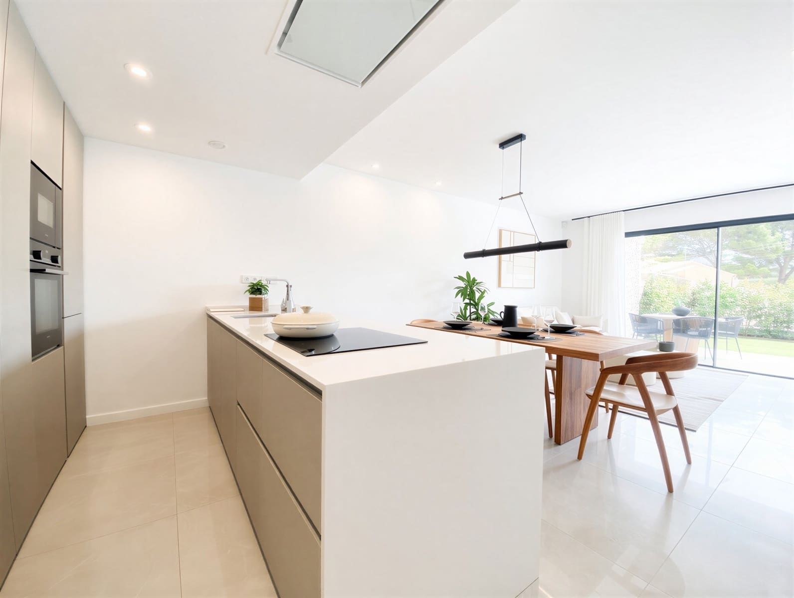 Apartamento de 3 habitaciones en Sant Elm en venta con piscina garaje - 890.000 € (Ref: 9983222)