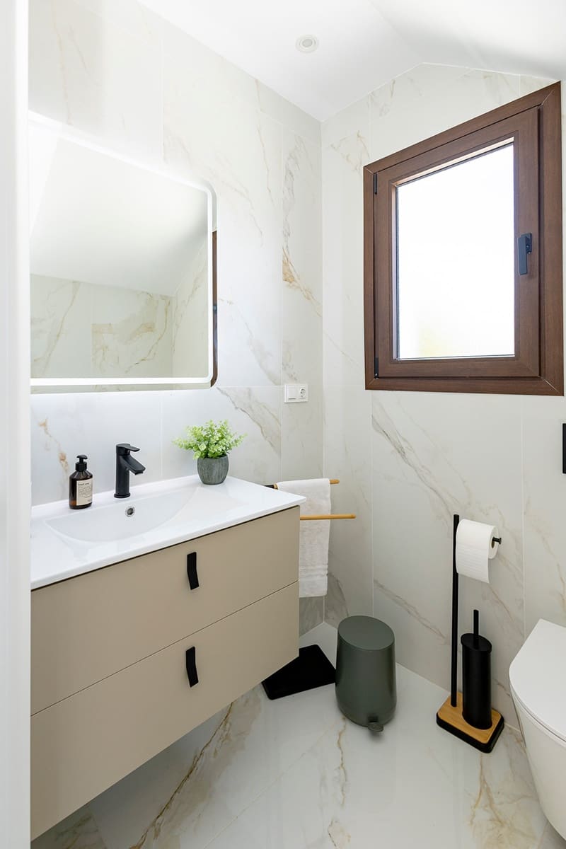 3 sypialnia Willa na sprzedaż w Polop z basenem garażem - 639 000 € (Ref: 9999381)