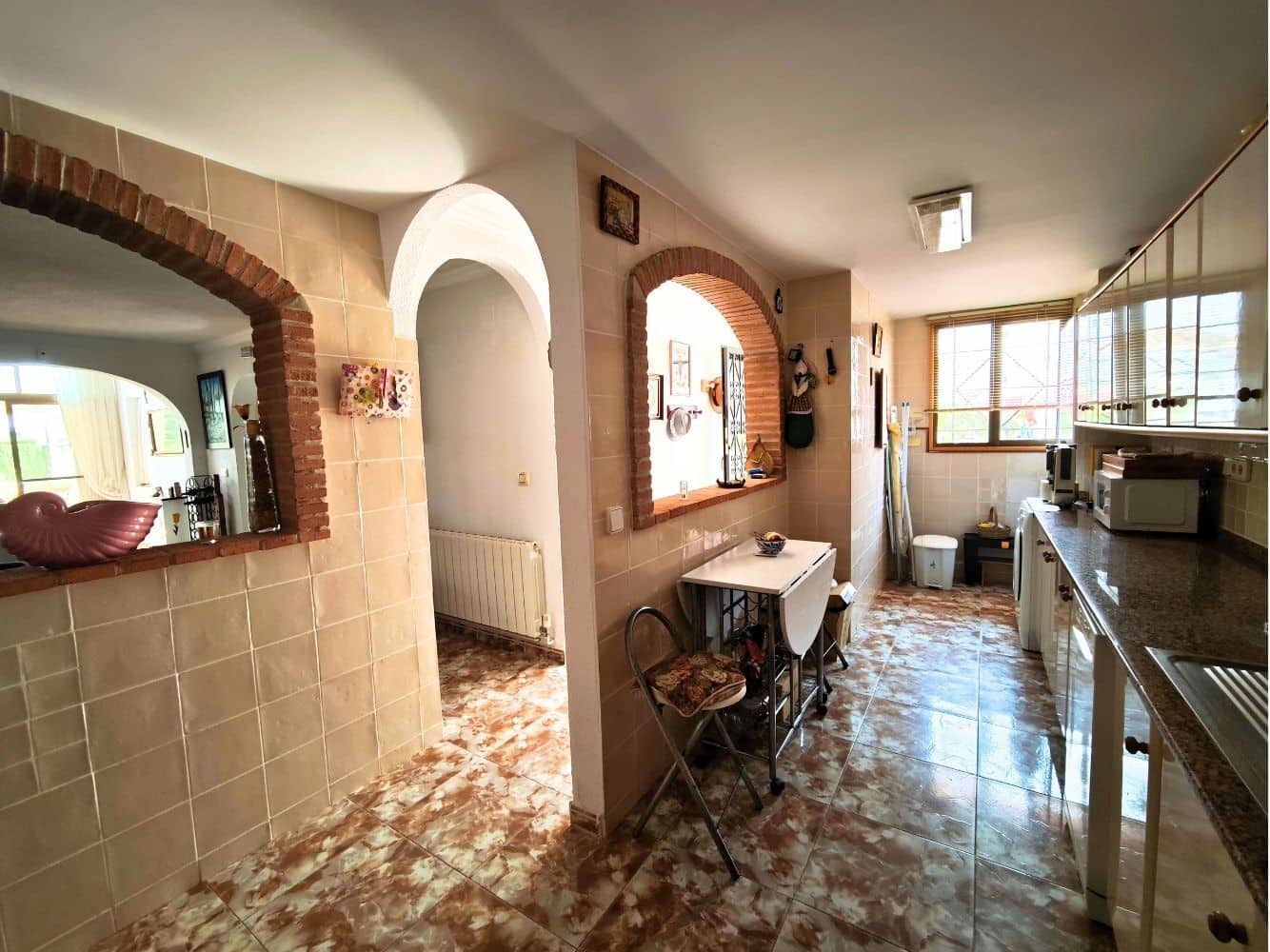 4 makuuhuone Huvila myytävänä paikassa La Nucia - 280 000 € (Ref: 9273004)