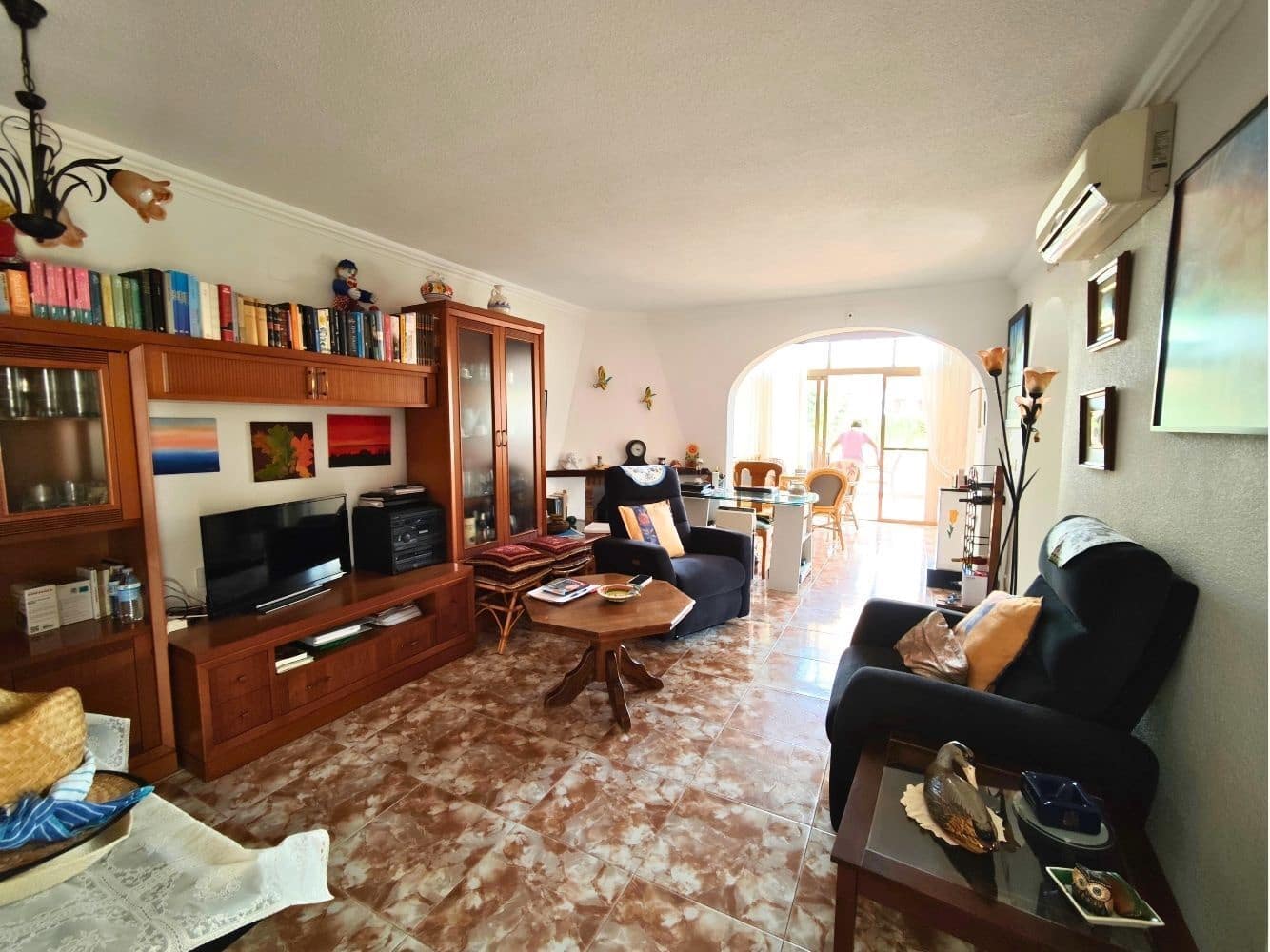 4 makuuhuone Huvila myytävänä paikassa La Nucia - 280 000 € (Ref: 9273004)