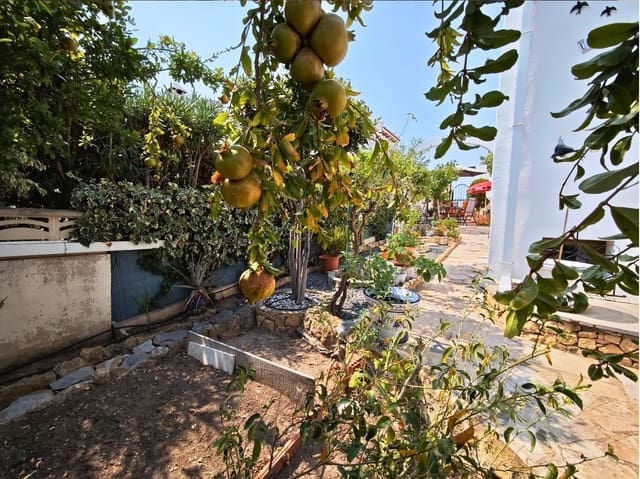 4 makuuhuone Huvila myytävänä paikassa La Nucia - 280 000 € (Ref: 9273004)