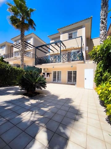 5 bedroom Villa for sale in La Nucia with garage - € 370,000 (Ref: 9273011)