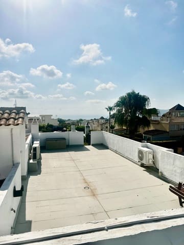 3 soverom Kjedet enebolig til salgs i La Nucia med svømmebasseng garasje - € 325 000 (Ref: 9273014)