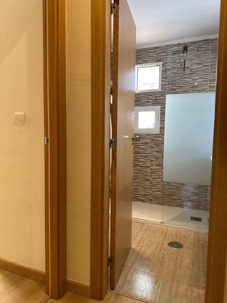 3 soveværelse Semi-Rækkehus til salg i La Nucia med swimmingpool garage - € 325.000 (Ref: 9273014)