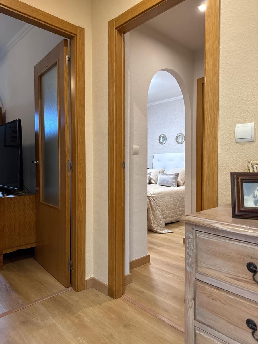 3 soveværelse Semi-Rækkehus til salg i La Nucia med swimmingpool garage - € 325.000 (Ref: 9273014)