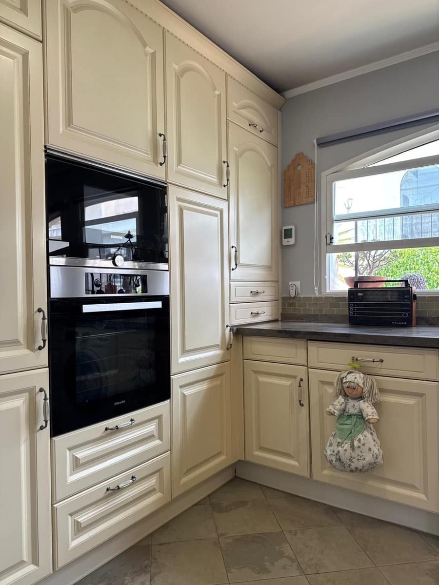 3 soveværelse Semi-Rækkehus til salg i La Nucia med swimmingpool garage - € 325.000 (Ref: 9273014)