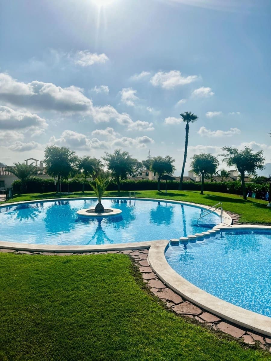 3 soveværelse Semi-Rækkehus til salg i La Nucia med swimmingpool garage - € 325.000 (Ref: 9273014)