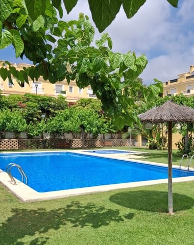 4 makuuhuone Huvila myytävänä paikassa La Nucia mukana uima-altaan 
autotalli - 366 000 € (Ref: 9273022)