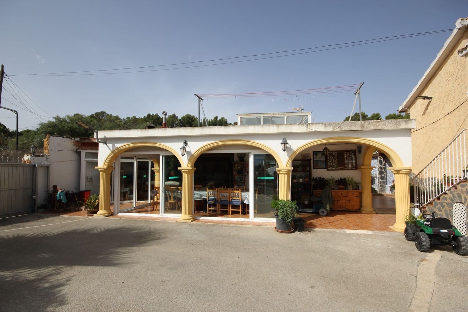 5 slaapkamer Villa te koop in La Nucia met zwembad garage - € 475.000 (Ref: 9273026)