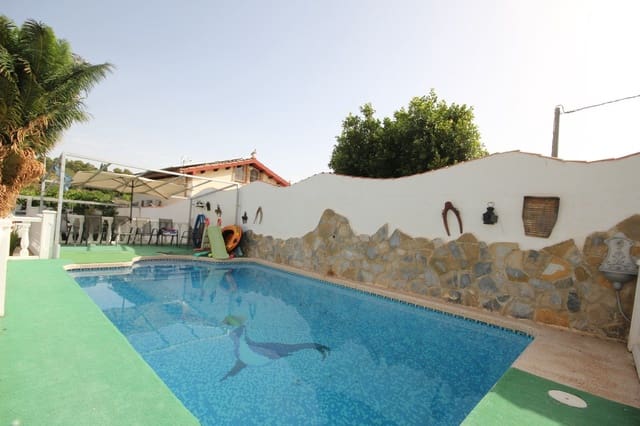 5 slaapkamer Villa te koop in La Nucia met zwembad garage - € 475.000 (Ref: 9273026)