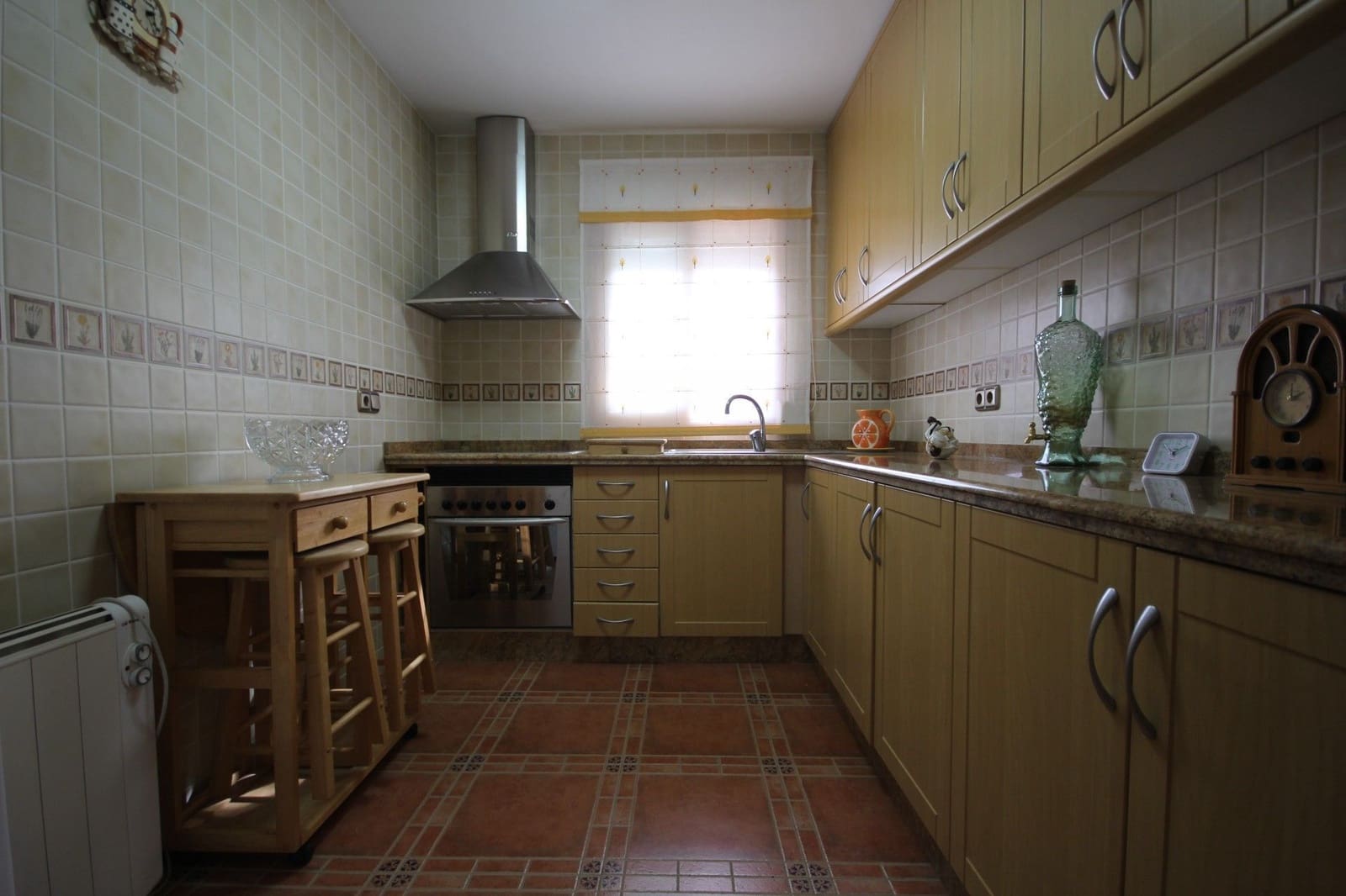 5 slaapkamer Villa te koop in La Nucia met zwembad garage - € 475.000 (Ref: 9273026)