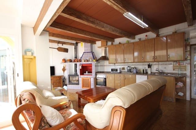 5 slaapkamer Villa te koop in La Nucia met zwembad garage - € 475.000 (Ref: 9273026)