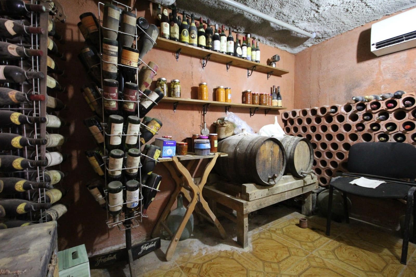 5 slaapkamer Villa te koop in La Nucia met zwembad garage - € 475.000 (Ref: 9273026)