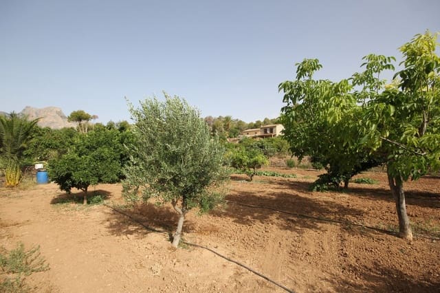 5 slaapkamer Villa te koop in La Nucia met zwembad garage - € 475.000 (Ref: 9273026)