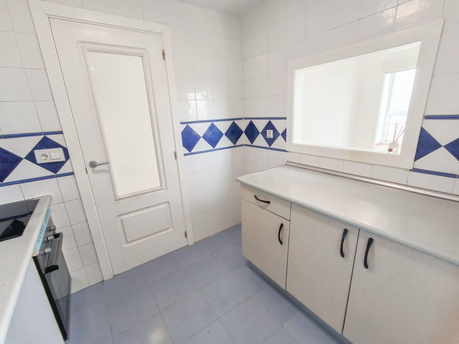 2 sovrum Lägenhet till salu i Benidorm med pool garage - 235 000 € (Ref: 9274075)