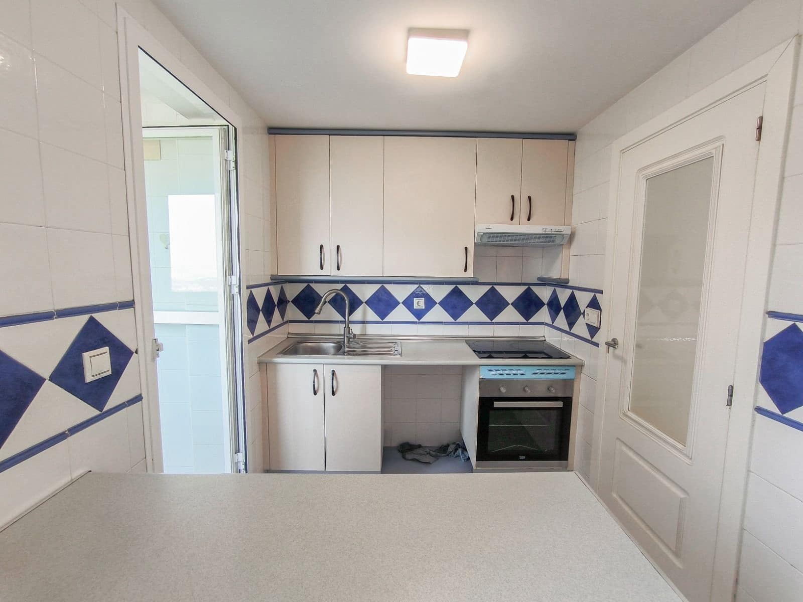 2 sovrum Lägenhet till salu i Benidorm med pool garage - 235 000 € (Ref: 9274075)