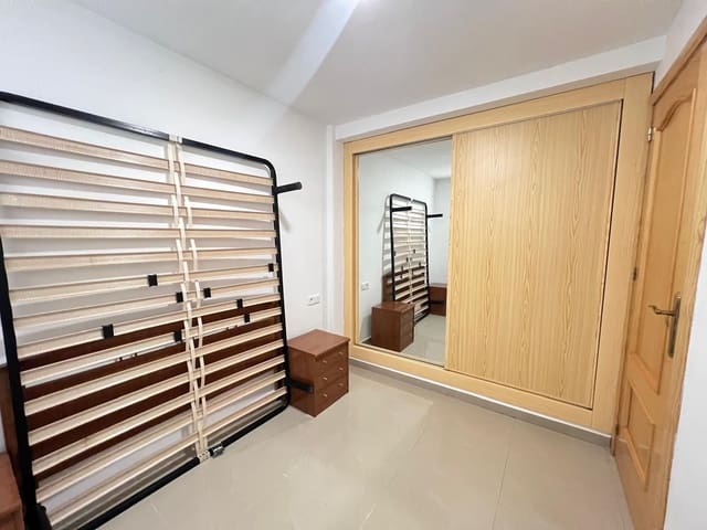 2 slaapkamer Appartement te koop in Benidorm met zwembad garage - € 174.000 (Ref: 9274078)