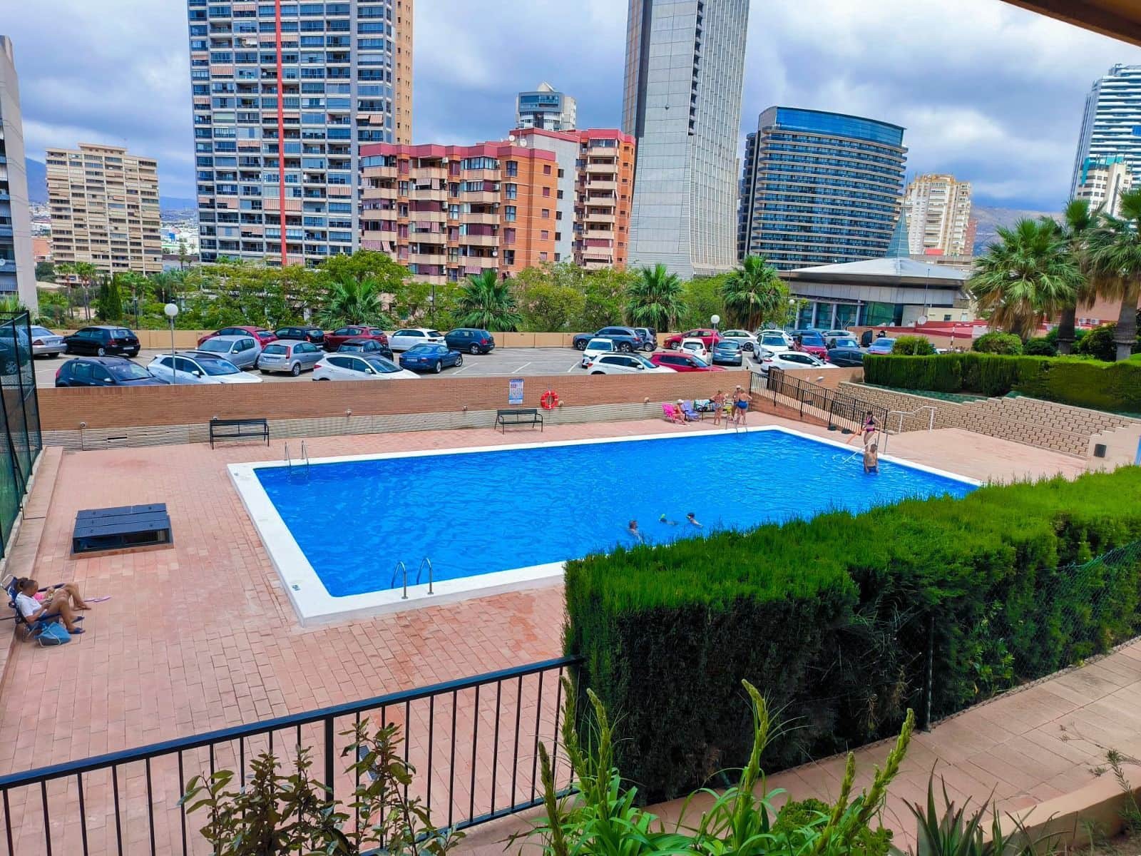 1 slaapkamer Appartement te koop in Benidorm met zwembad garage - € 195.000 (Ref: 9304884)