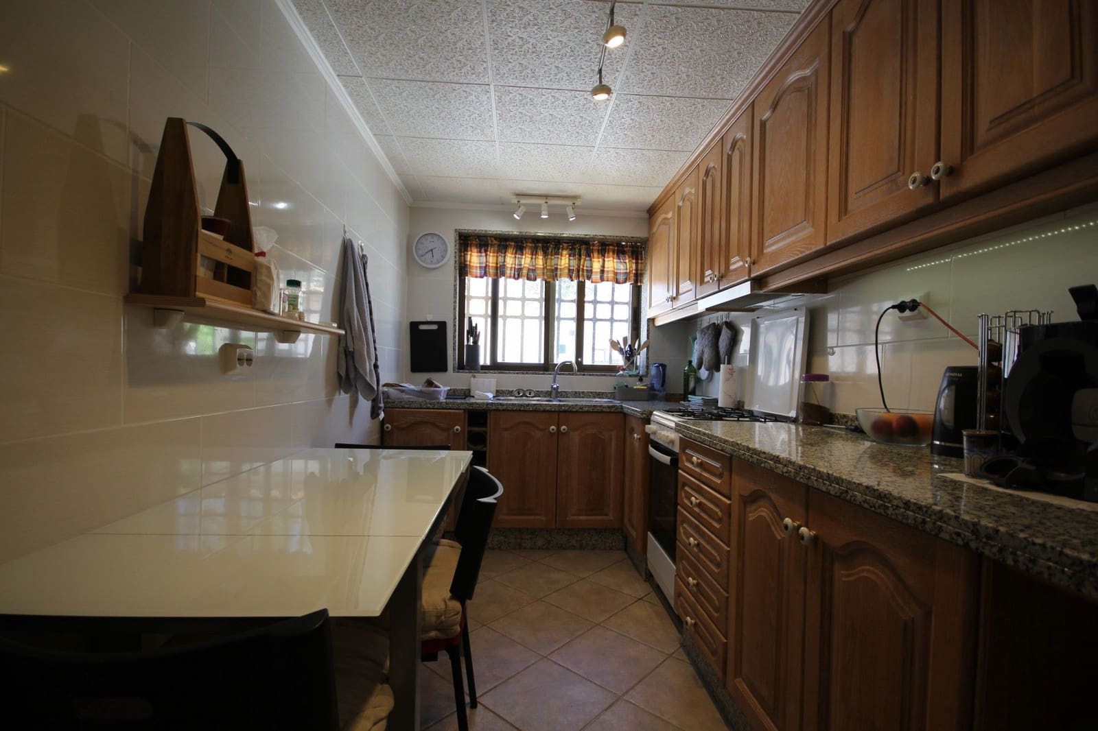 Chalet de 4 habitaciones en Alfaz del Pi / L'Alfàs del Pi en venta con piscina garaje - 450.000 € (Ref: 9326024)