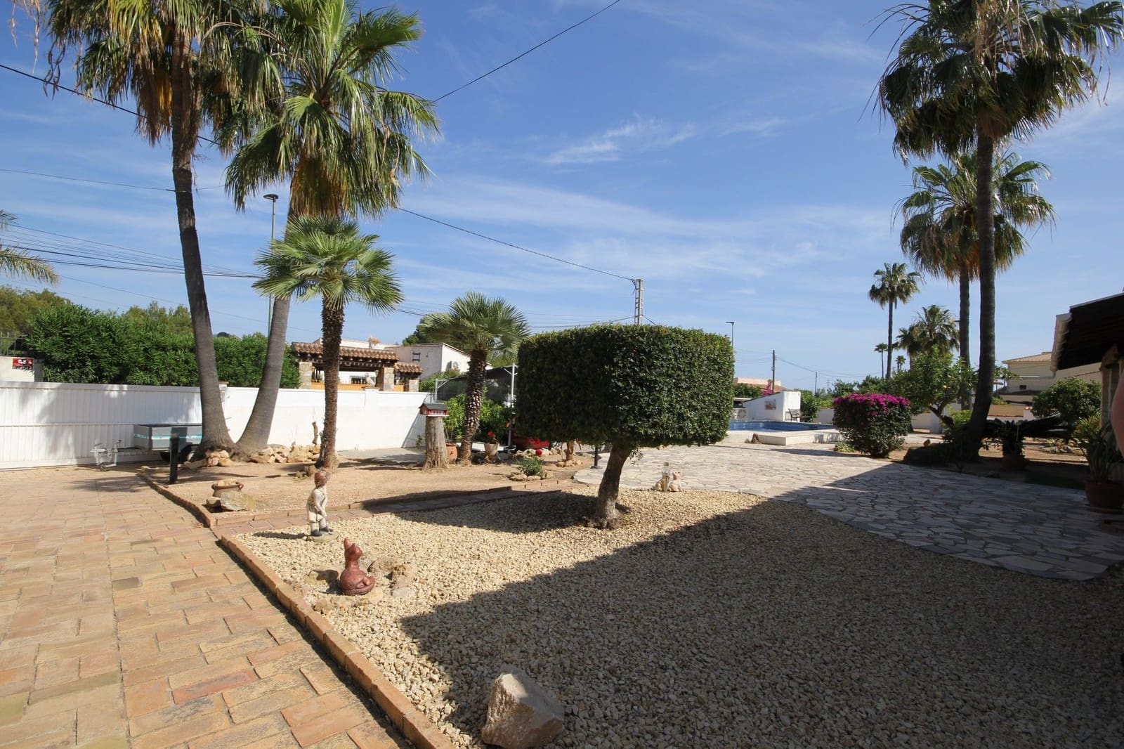 Chalet de 4 habitaciones en Alfaz del Pi / L'Alfàs del Pi en venta con piscina garaje - 450.000 € (Ref: 9326024)