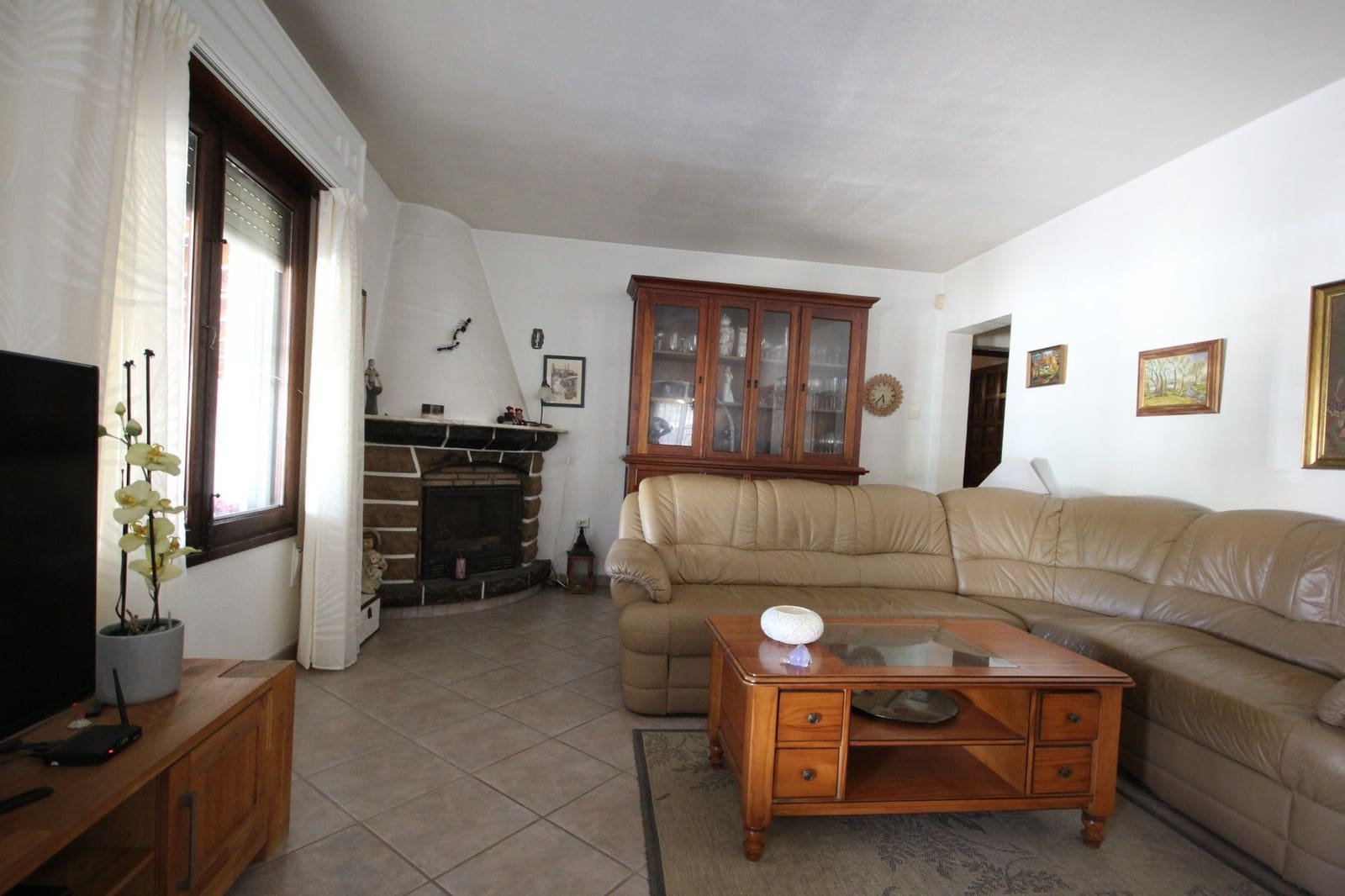 Chalet de 4 habitaciones en Alfaz del Pi / L'Alfàs del Pi en venta con piscina garaje - 450.000 € (Ref: 9326024)