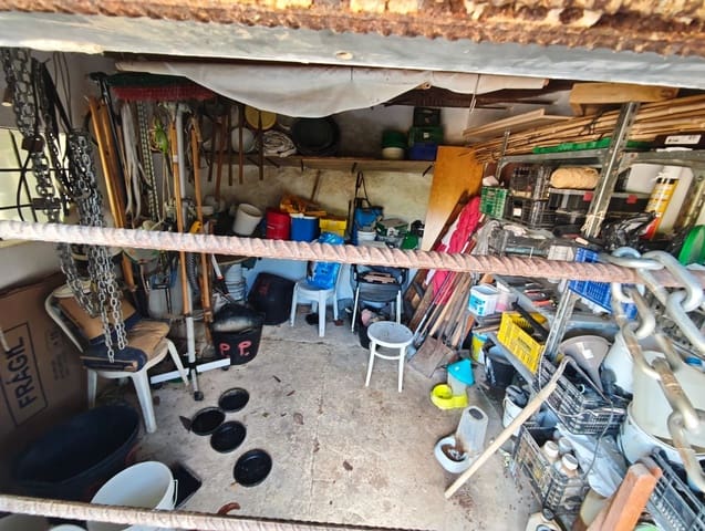 Grunde uden byggetilladelser til salg i La Nucia Pueblo  , La Nucia - € 55.000 (Ref: 9340740)