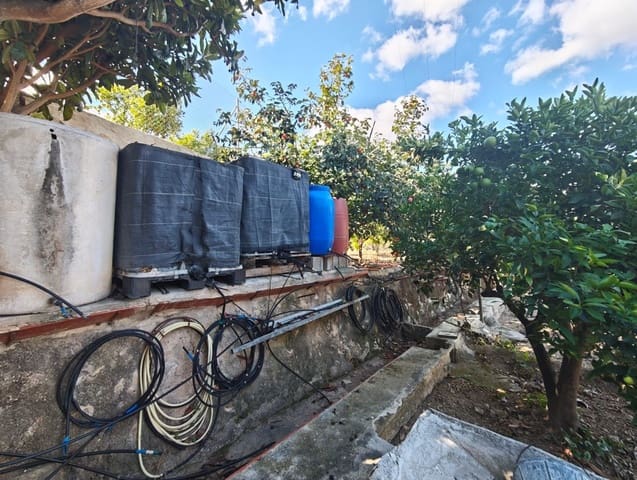 Grunde uden byggetilladelser til salg i La Nucia Pueblo  , La Nucia - € 55.000 (Ref: 9340740)