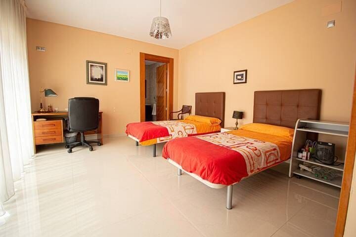 6 soveværelse Villa til salg i Albir med swimmingpool garage - € 2.100.000 (Ref: 9429584)