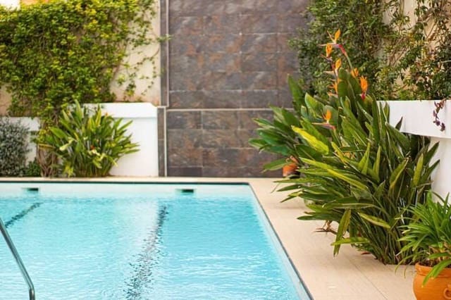 6 soveværelse Villa til salg i Albir, Alfaz del Pi / L'Alfàs del Pi med swimmingpool garage - € 2.100.000 (Ref: 9429584)