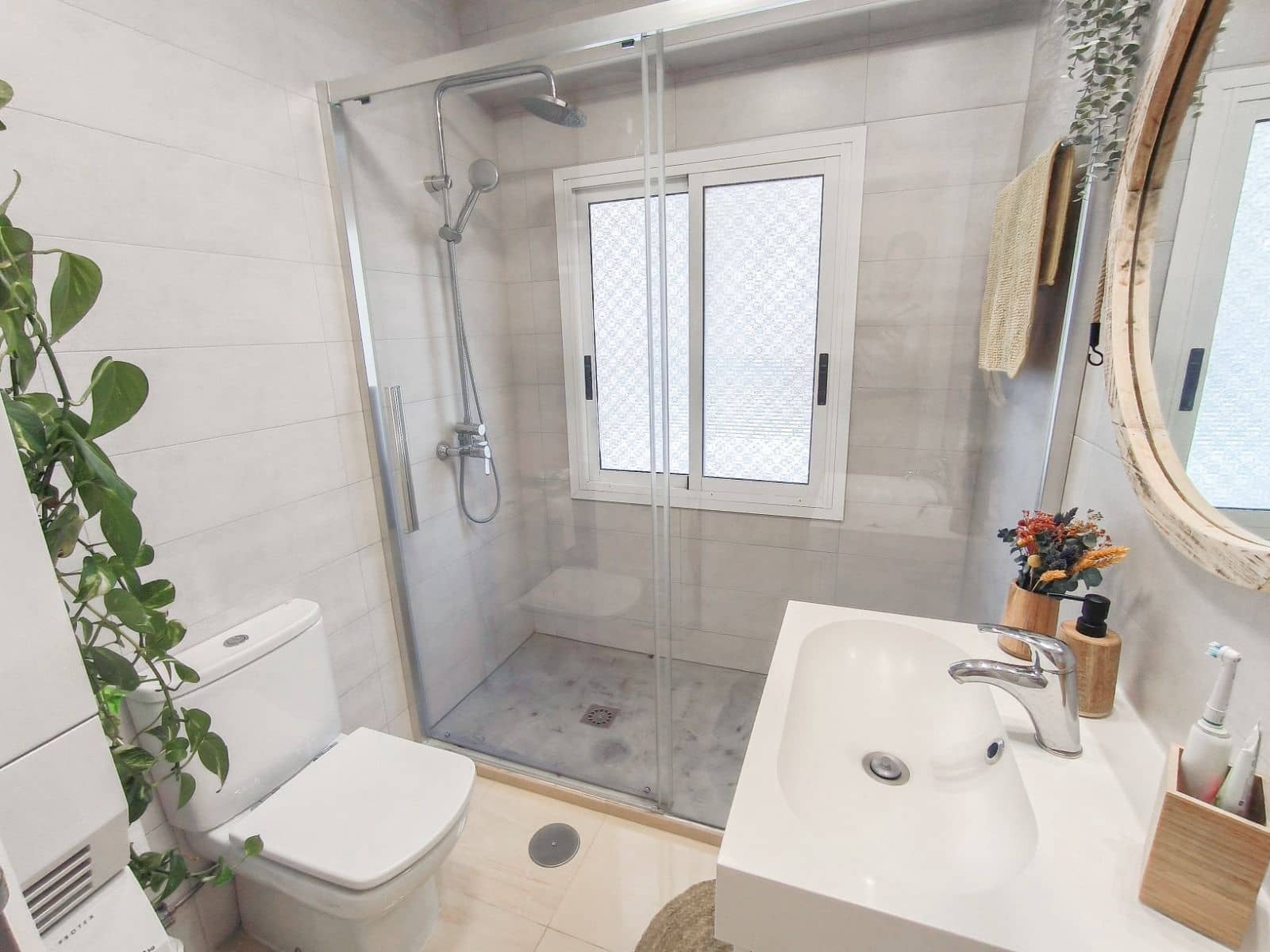 3 soverom Leilighet til salgs i Benidorm med svømmebasseng garasje - € 450 000 (Ref: 9429585)