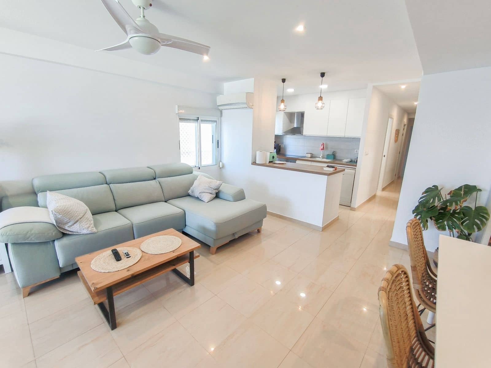 3 soverom Leilighet til salgs i Benidorm med svømmebasseng garasje - € 450 000 (Ref: 9429585)