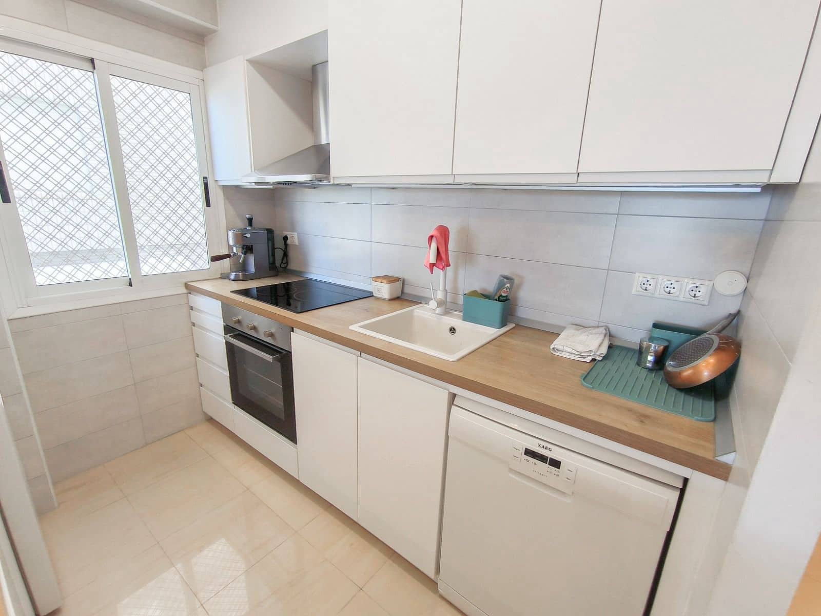 3 soverom Leilighet til salgs i Benidorm med svømmebasseng garasje - € 450 000 (Ref: 9429585)