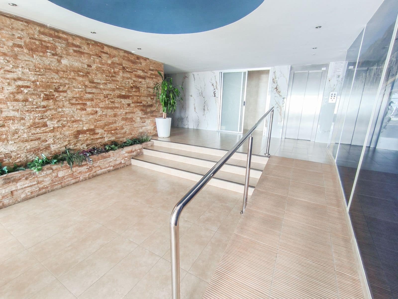 3 soverom Leilighet til salgs i Benidorm med svømmebasseng garasje - € 450 000 (Ref: 9429585)