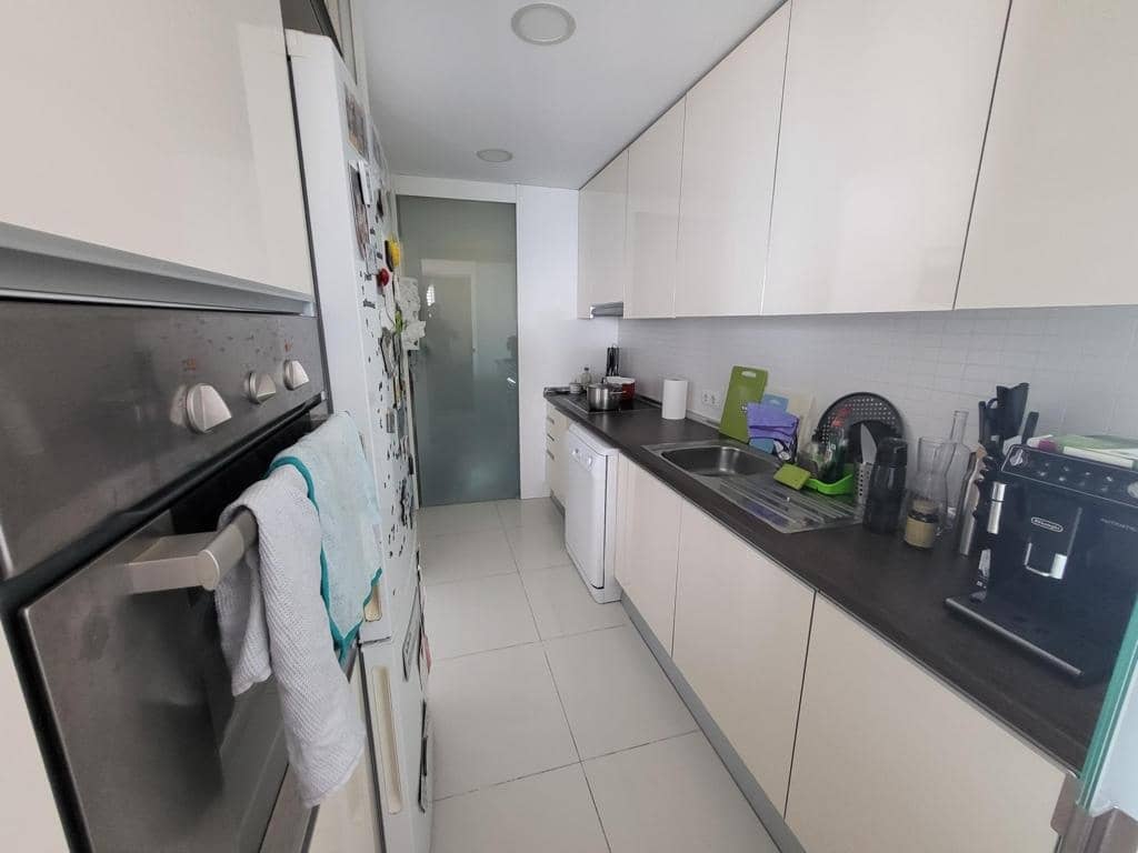 2 soveværelse Strandlejlighed til salg i Ibiza by med swimmingpool garage - € 840.000 (Ref: 8830041)